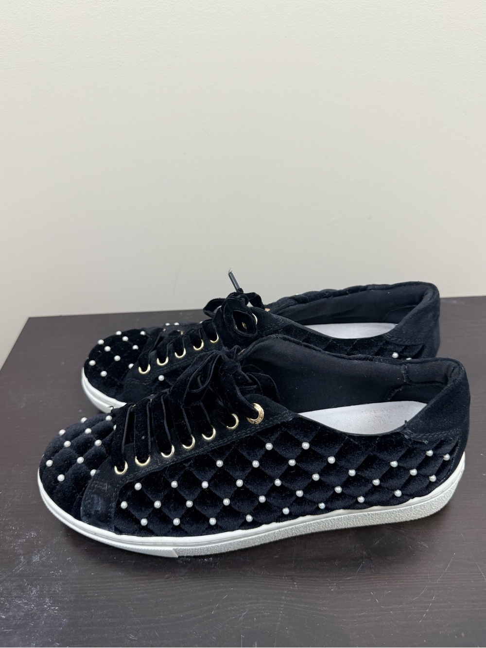 MARC CAIN black quilted sneakers with bead detail